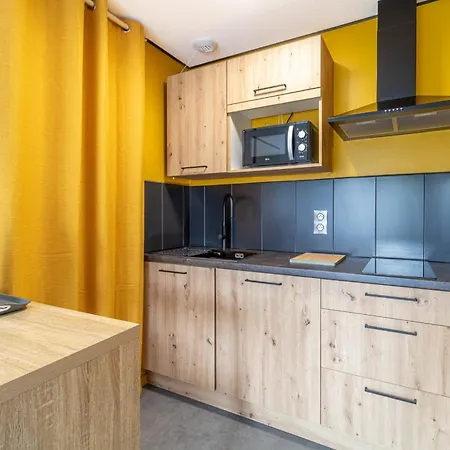 Cosy With Pool Apartment *