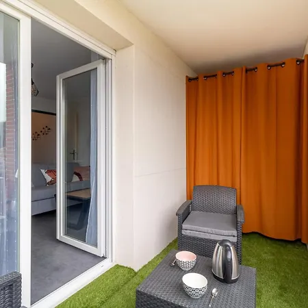 דירה Cosy With Pool *